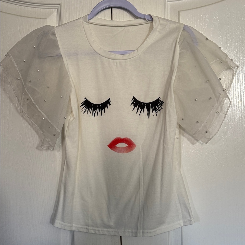 White Short Sleeve Tee with Eyelash Print
